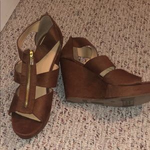 Wild pair size 10 brown suede zip up wedges